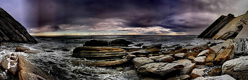 When the vertical one meets the horizontal one... (by Pierpol)